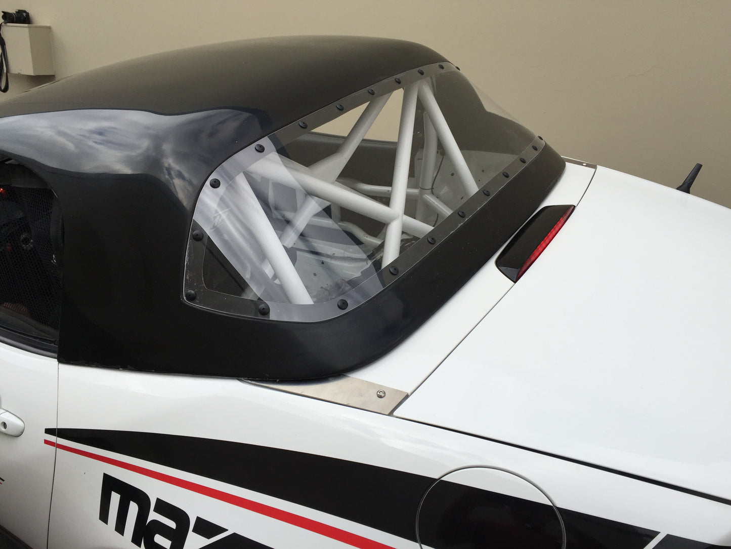 MX-5 Cup Car Fiberglass Hardtop